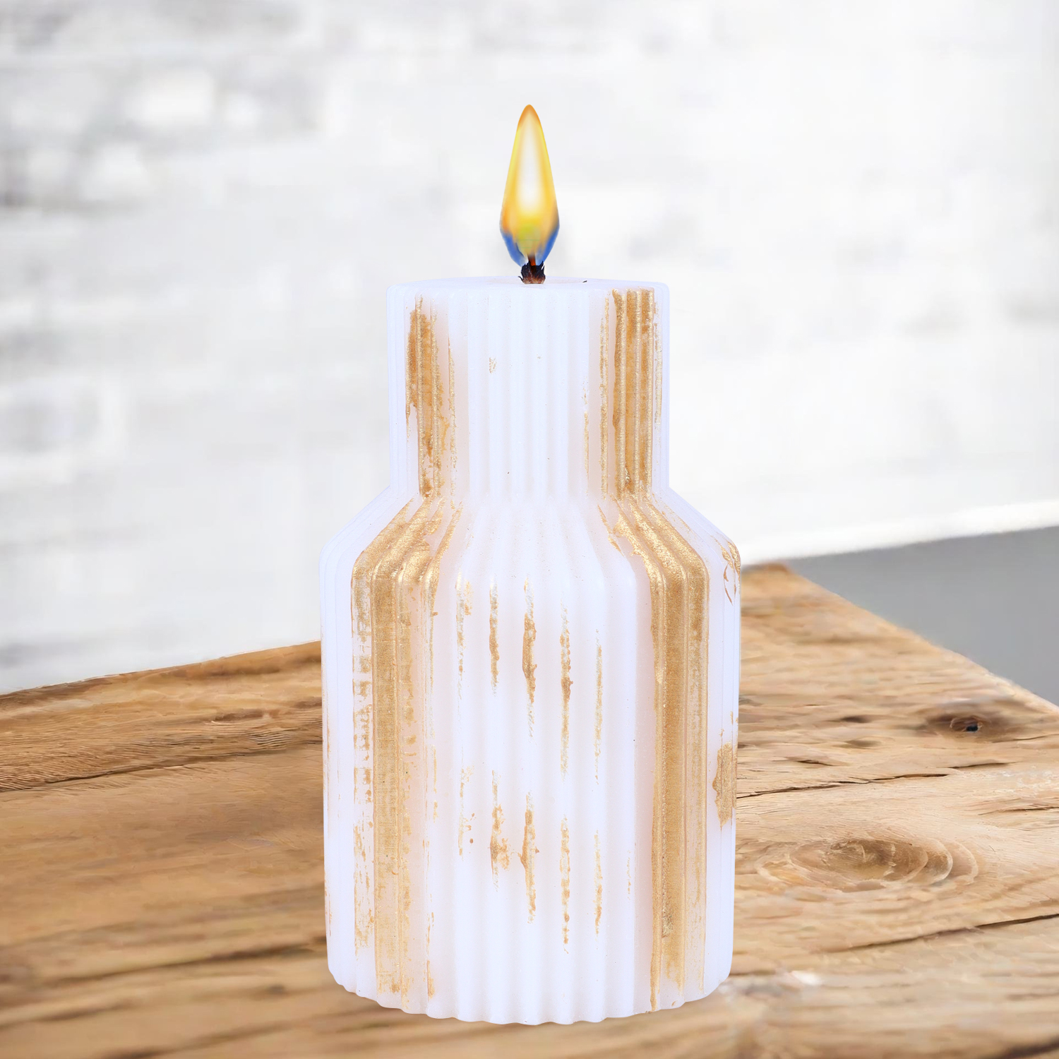 Ribbed Bottle Pillar