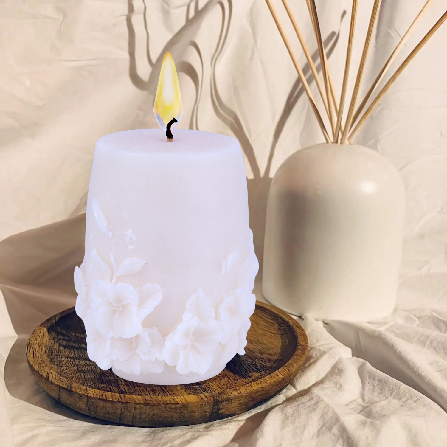 Set of 3 Golden Flower Pillar Candles